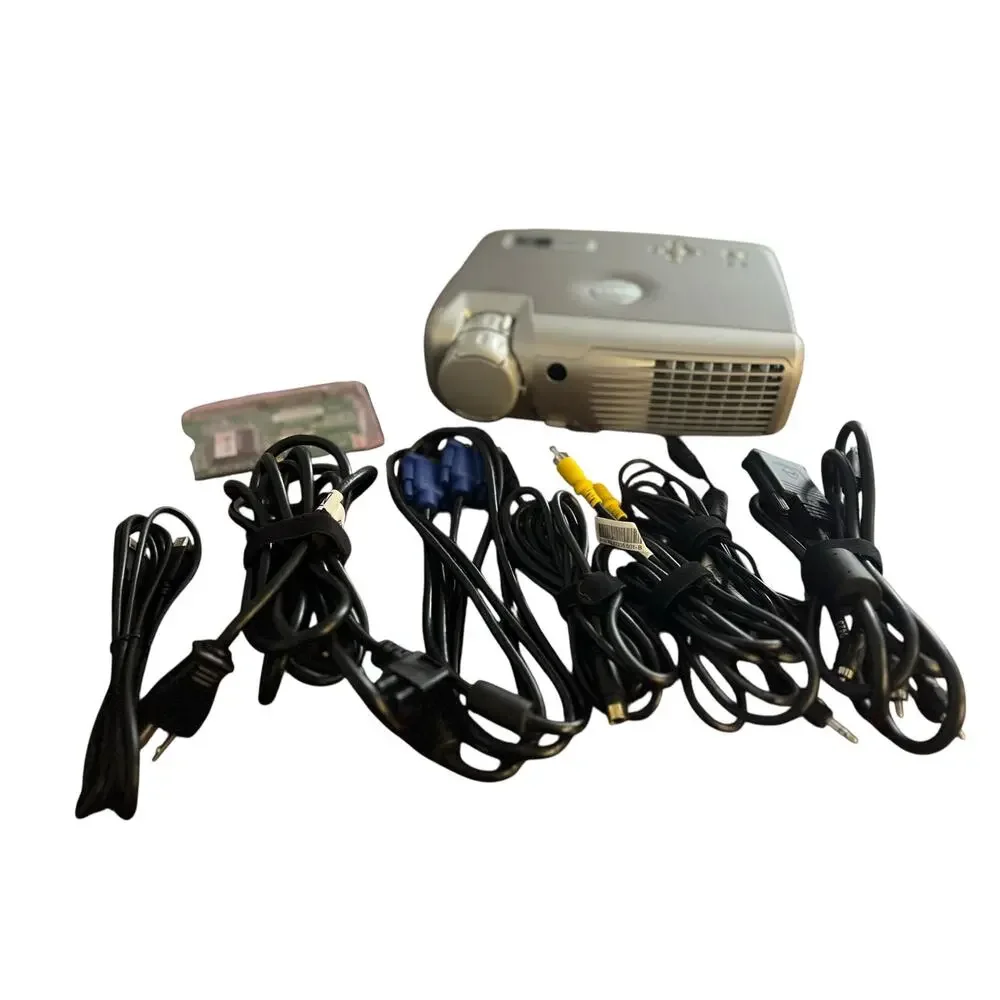 Dell 3300MP Projector - Preowned